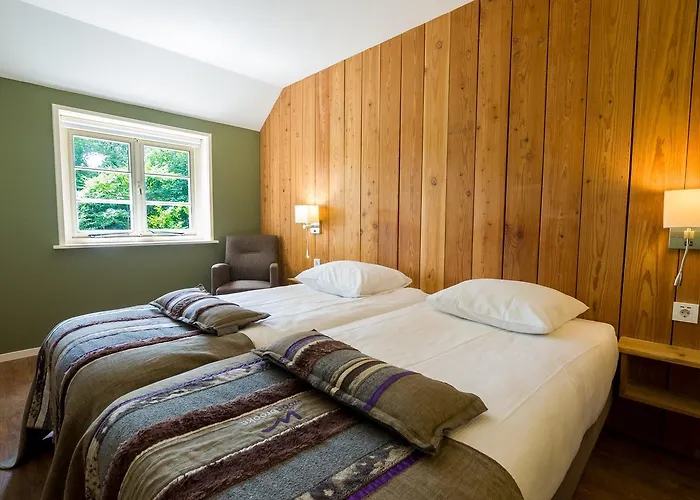 Landgoedhotel Woodbrooke מלון